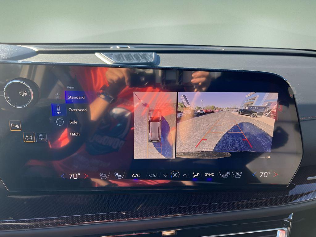 new 2026 Chevrolet Traverse car, priced at $60,220