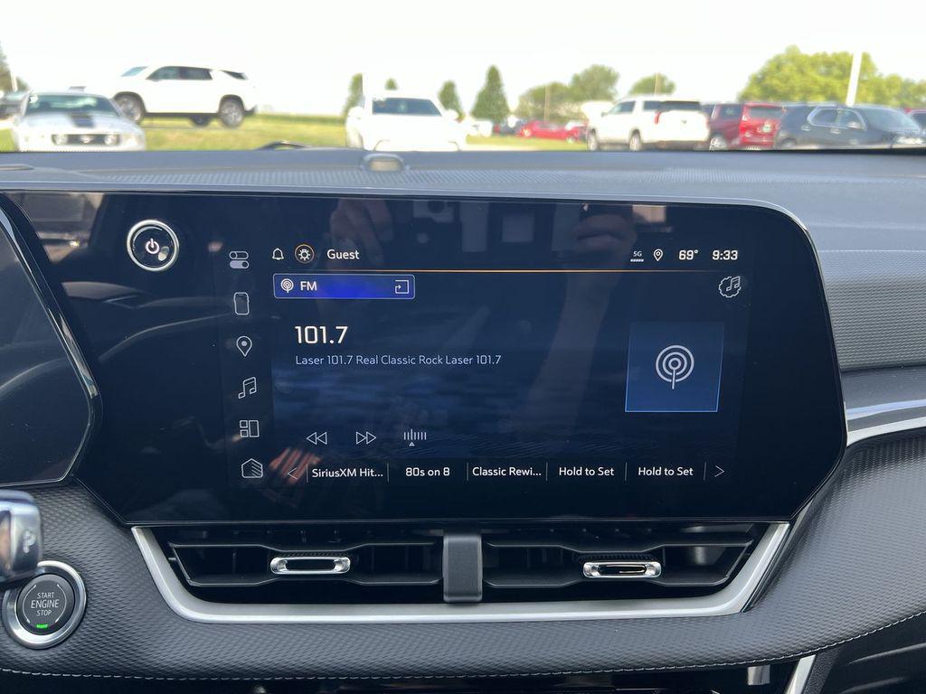 new 2026 Chevrolet Equinox car, priced at $34,195
