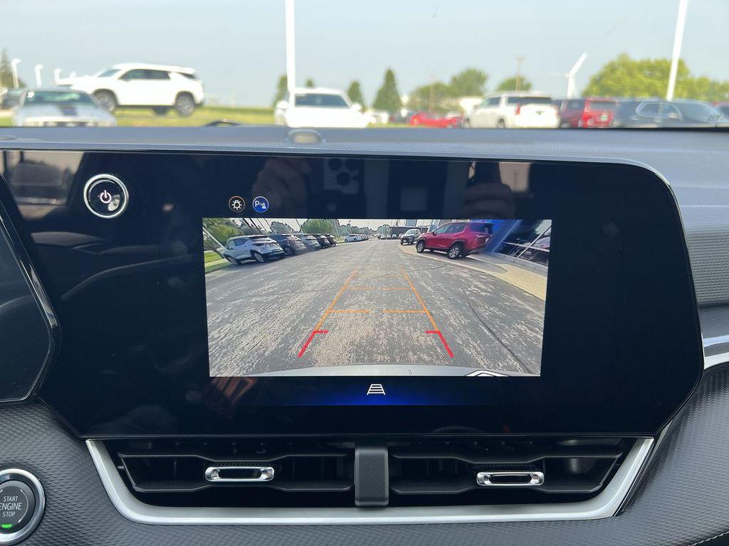 new 2026 Chevrolet Equinox car, priced at $34,195