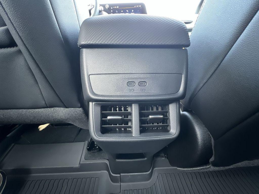 new 2026 Chevrolet Equinox car, priced at $34,195