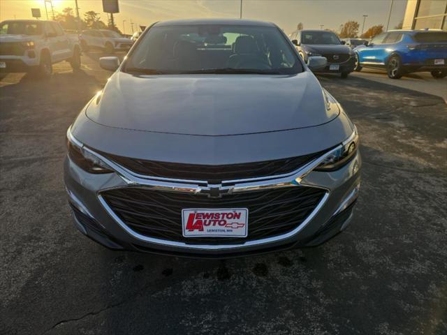 new 2025 Chevrolet Malibu car, priced at $28,495