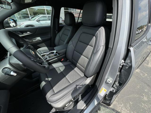 new 2026 Chevrolet Equinox car, priced at $33,870