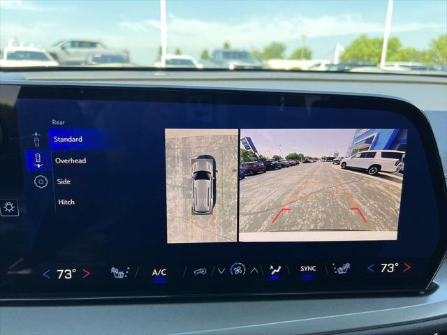 new 2025 Chevrolet Traverse car, priced at $45,060