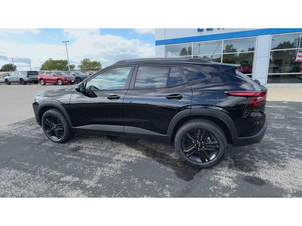 new 2025 Chevrolet Trax car, priced at $26,190