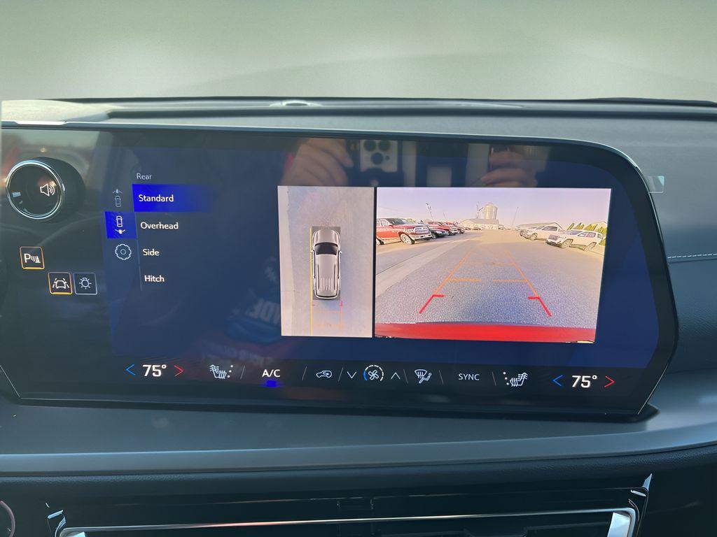 new 2026 Chevrolet Traverse car, priced at $46,840