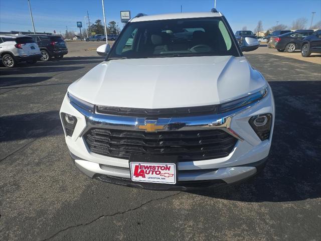 new 2025 Chevrolet TrailBlazer car, priced at $28,585