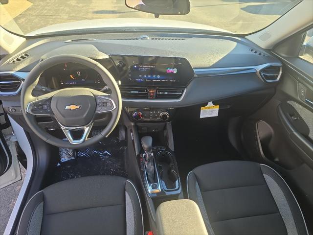 new 2025 Chevrolet TrailBlazer car, priced at $28,585