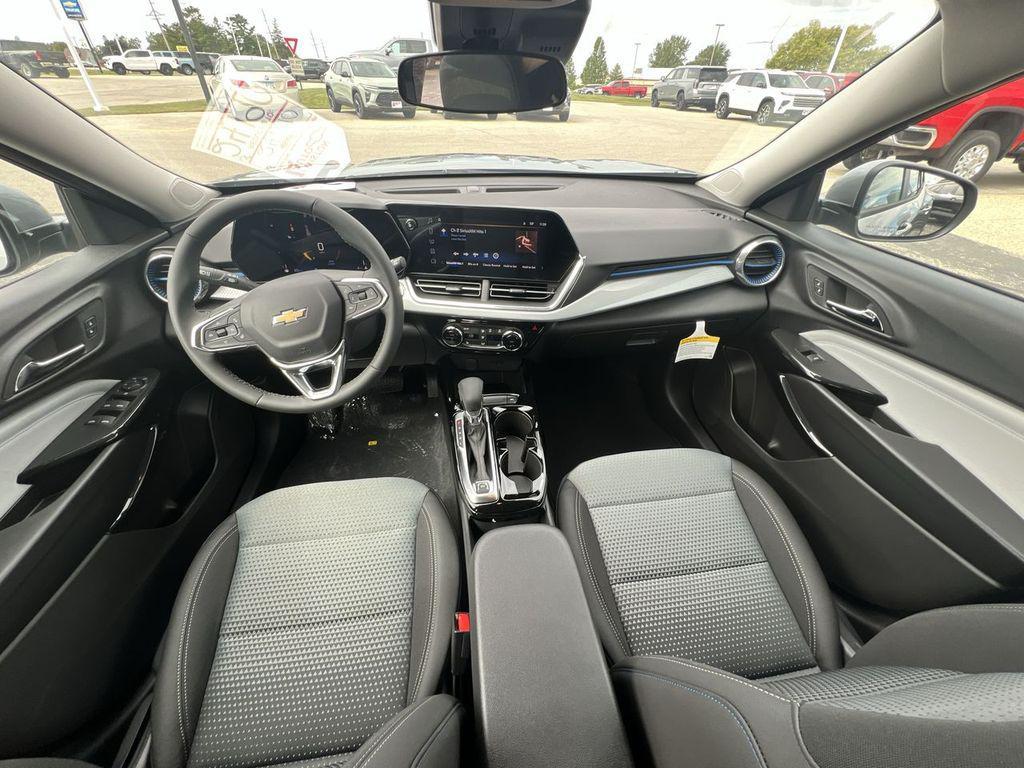 new 2025 Chevrolet Trax car, priced at $24,190