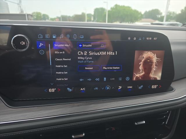new 2025 Chevrolet Suburban car, priced at $72,380