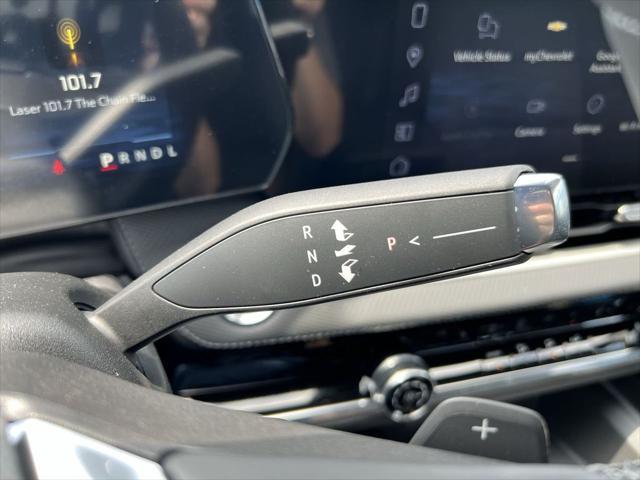 new 2026 Chevrolet Equinox car, priced at $31,495