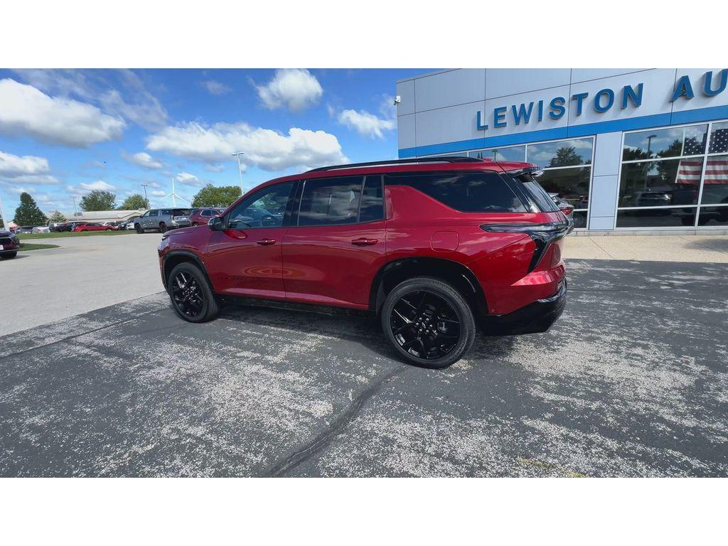 used 2024 Chevrolet Traverse car, priced at $52,995