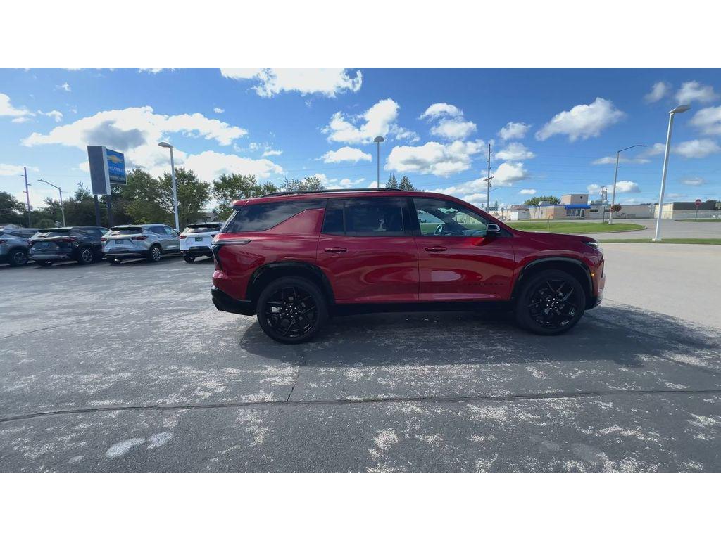 used 2024 Chevrolet Traverse car, priced at $52,995