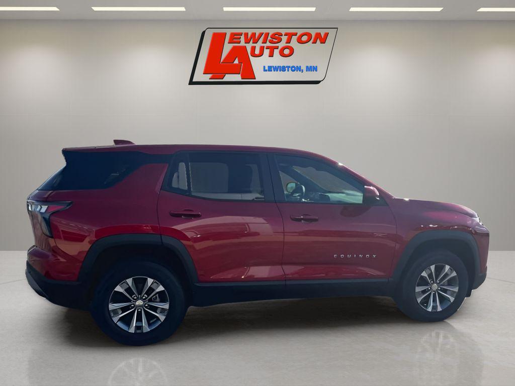 new 2026 Chevrolet Equinox car, priced at $33,790