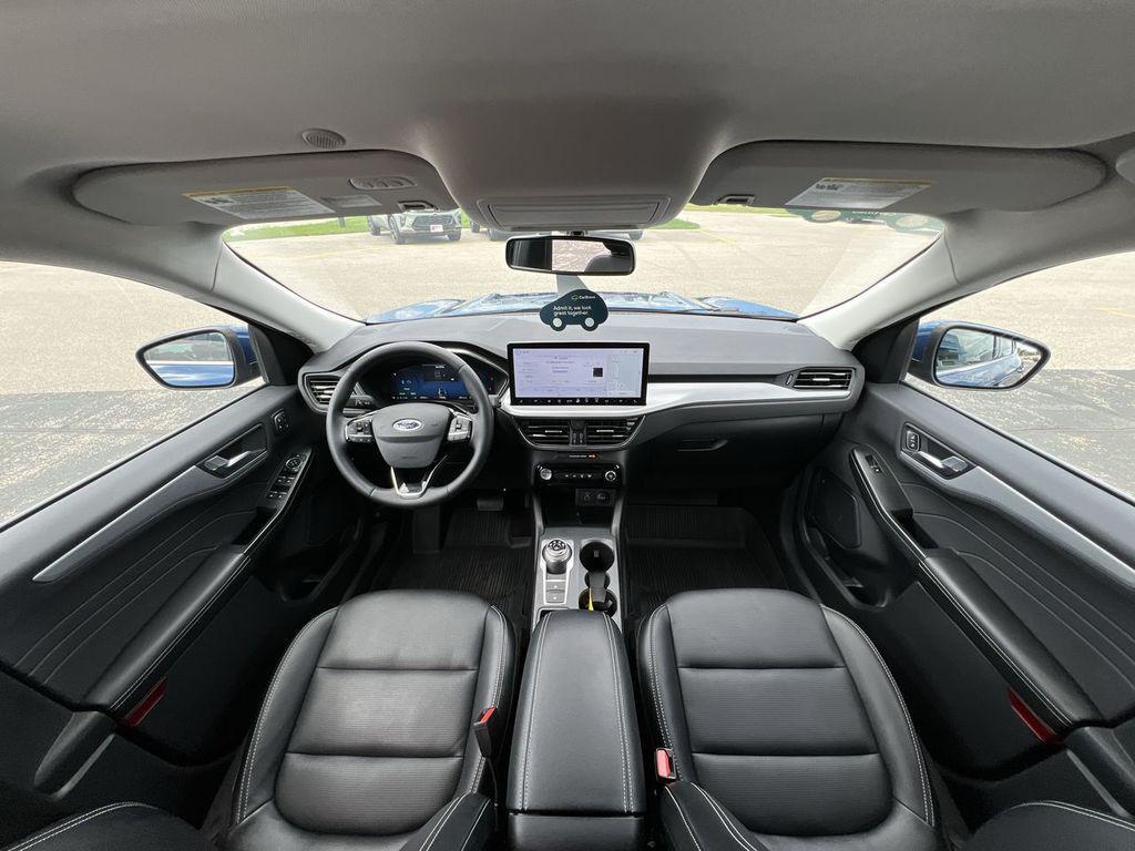 used 2023 Ford Escape car, priced at $26,995