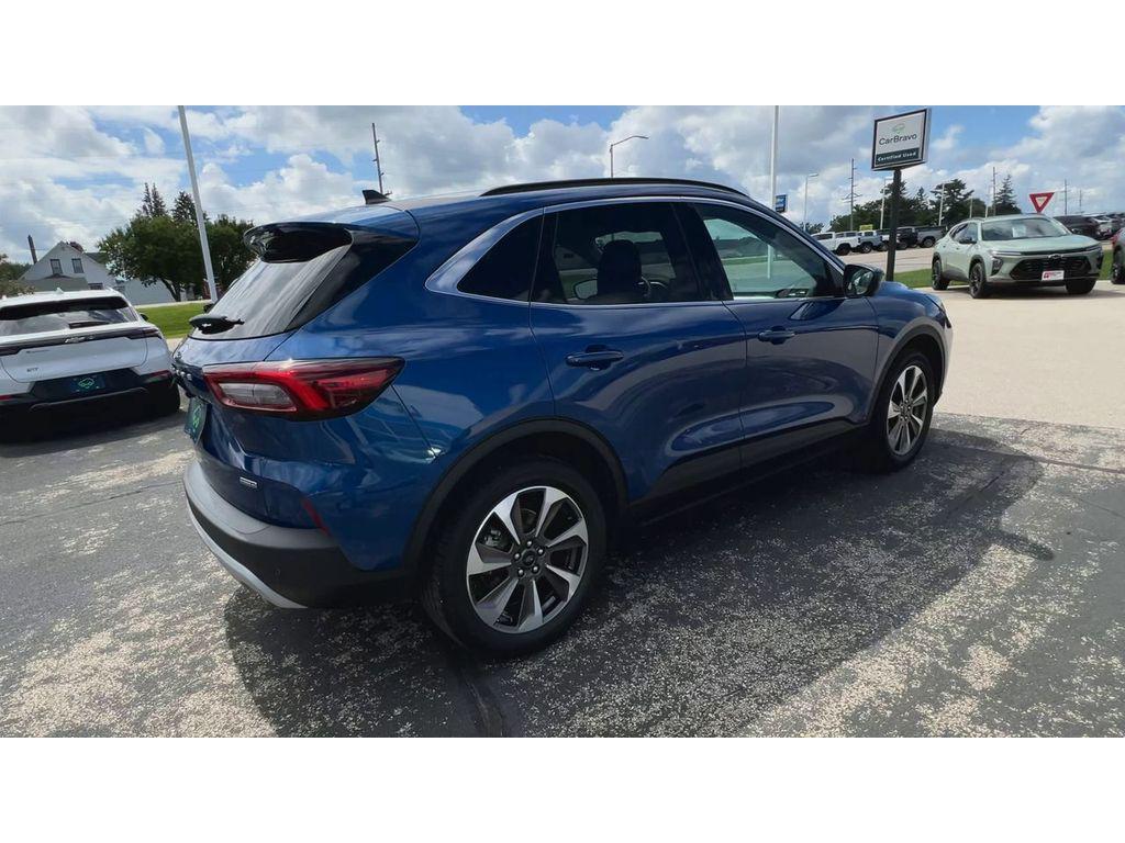 used 2023 Ford Escape car, priced at $26,995