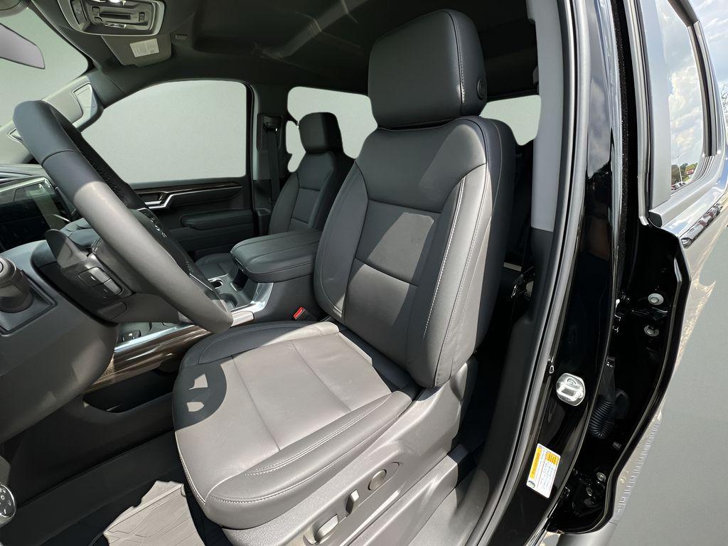 new 2026 Chevrolet Silverado 1500 car, priced at $61,105