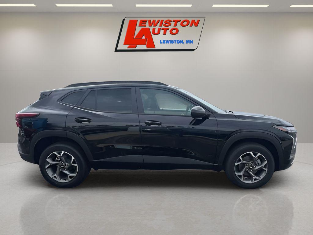 new 2025 Chevrolet Trax car, priced at $24,190