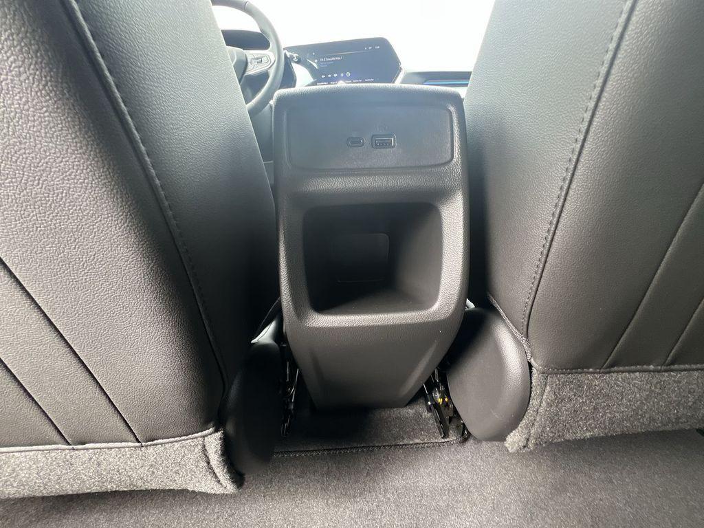 new 2025 Chevrolet Trax car, priced at $24,190