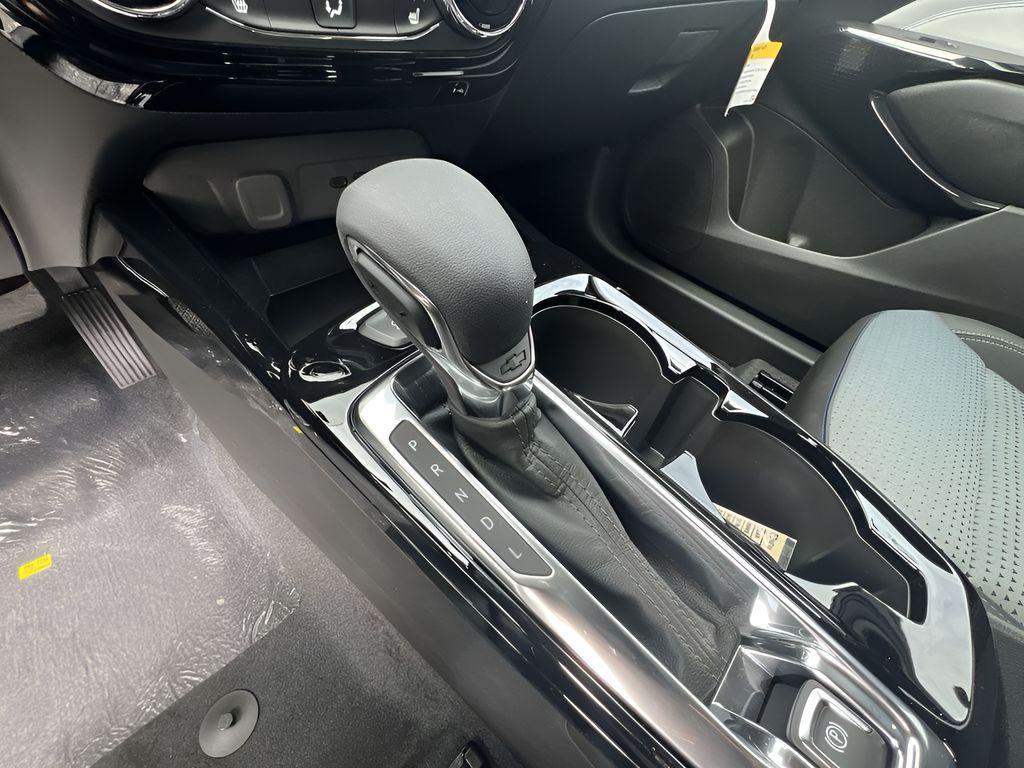 new 2025 Chevrolet Trax car, priced at $24,190