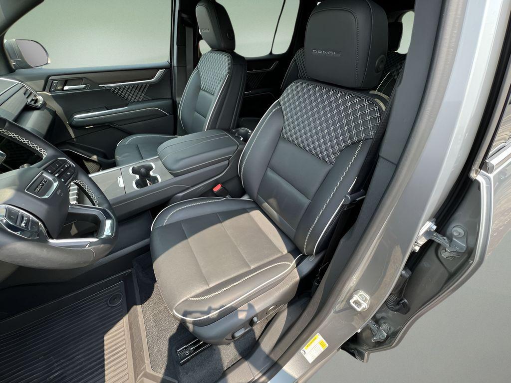 used 2024 GMC Acadia car, priced at $50,495