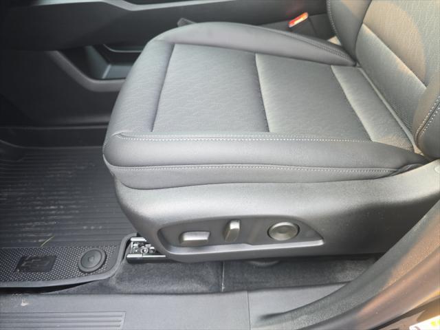 new 2026 Chevrolet Equinox car, priced at $34,885