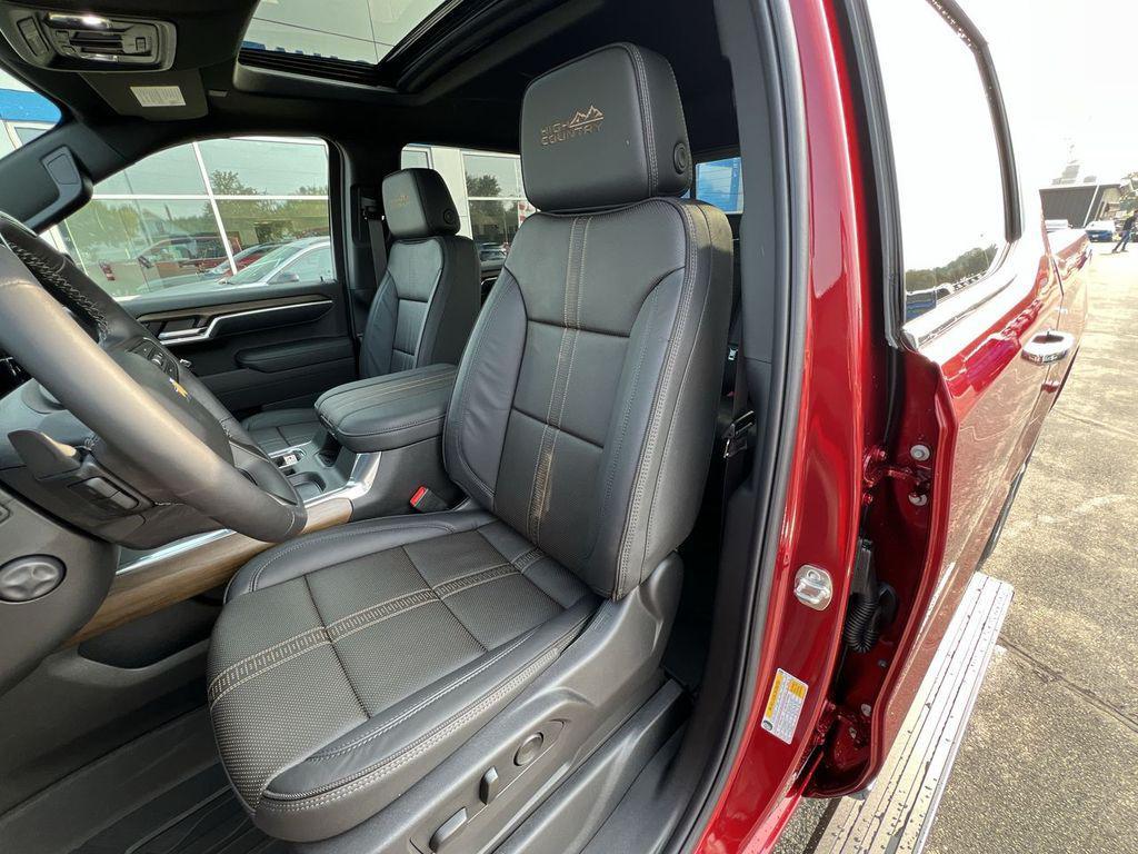 new 2026 Chevrolet Silverado 1500 car, priced at $74,915