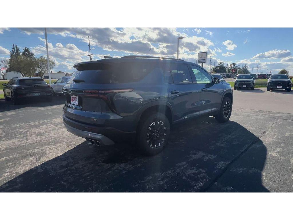new 2026 Chevrolet Traverse car, priced at $52,415