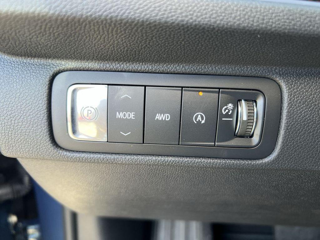 new 2026 Chevrolet Traverse car, priced at $52,415