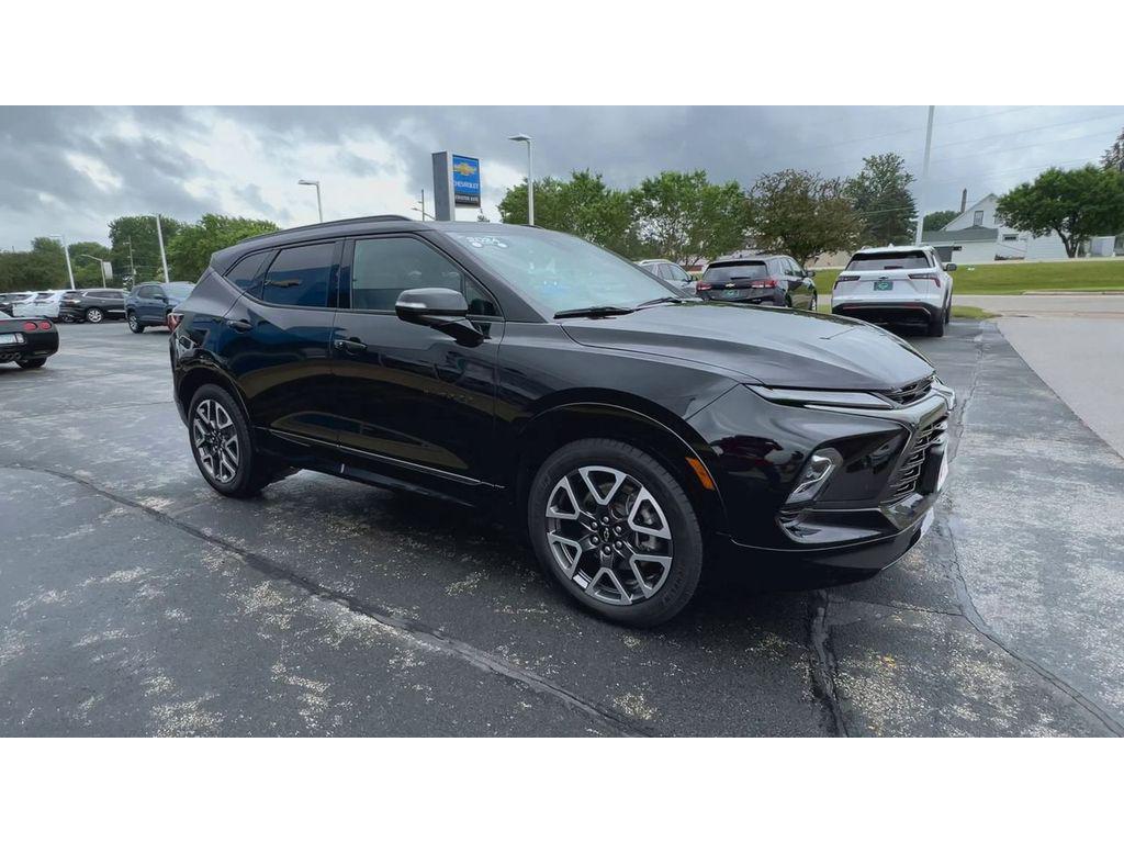 used 2024 Chevrolet Blazer car, priced at $39,995
