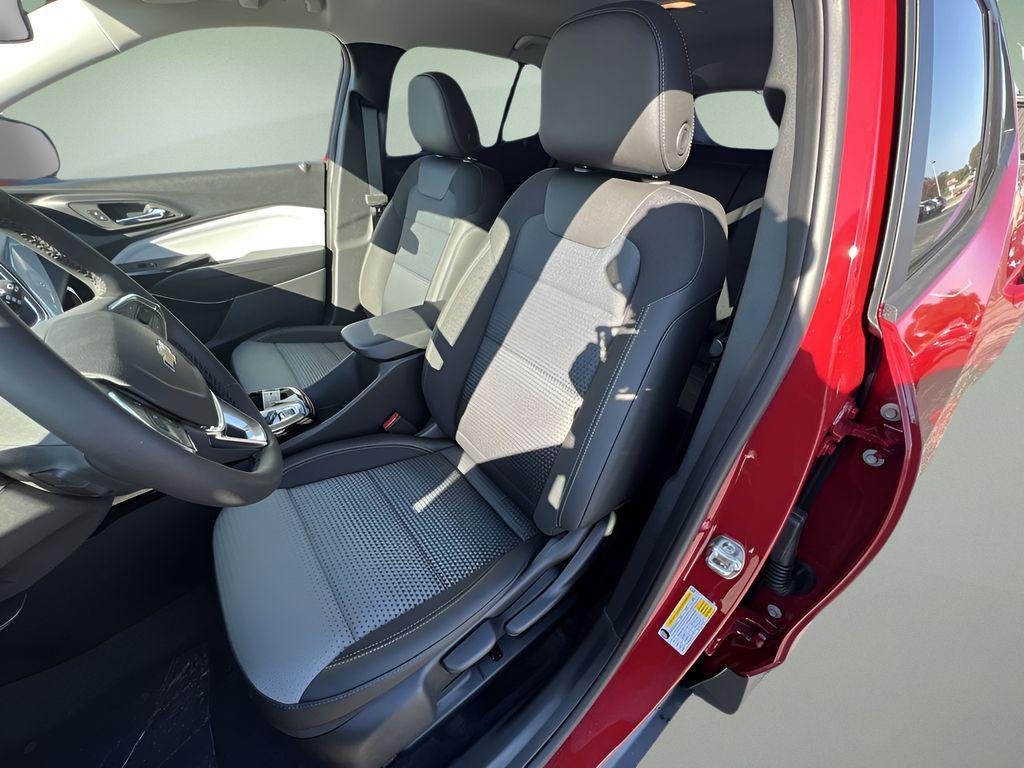 new 2026 Chevrolet Trax car, priced at $25,885