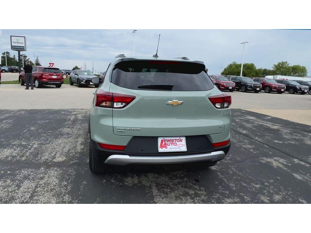 new 2026 Chevrolet TrailBlazer car, priced at $28,280