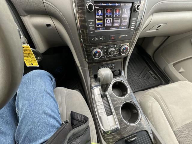 used 2014 Buick Enclave car, priced at $8,995