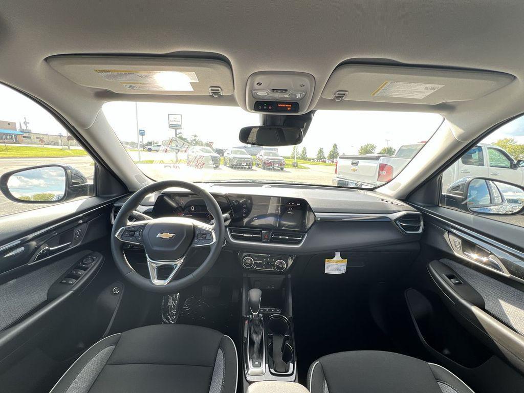 new 2026 Chevrolet TrailBlazer car, priced at $30,375