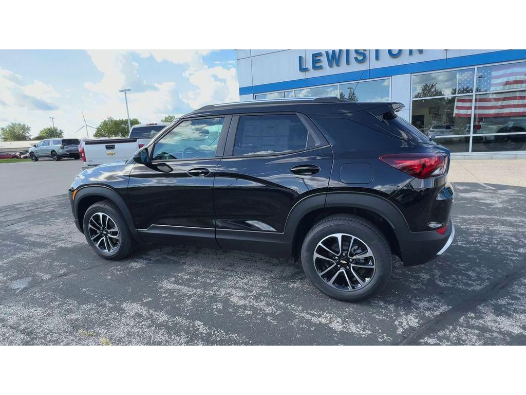 new 2026 Chevrolet TrailBlazer car, priced at $30,375