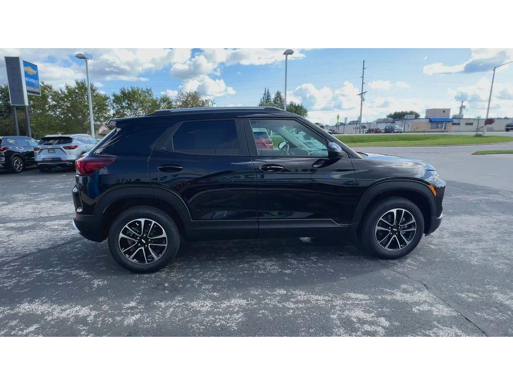 new 2026 Chevrolet TrailBlazer car, priced at $30,375