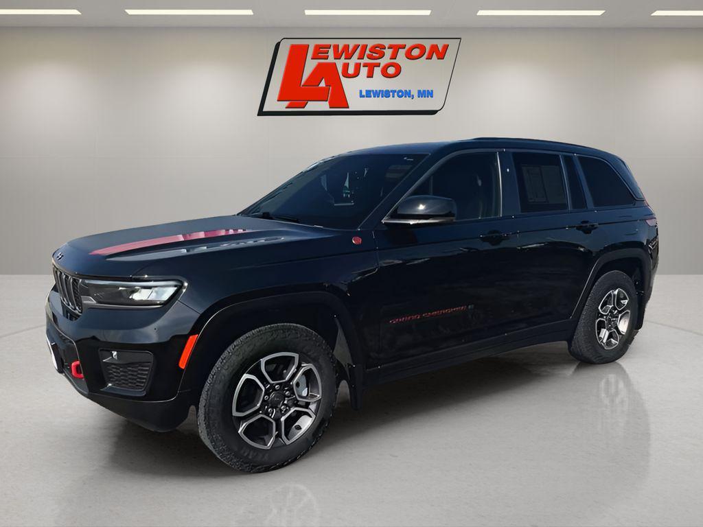 used 2022 Jeep Grand Cherokee car, priced at $34,995