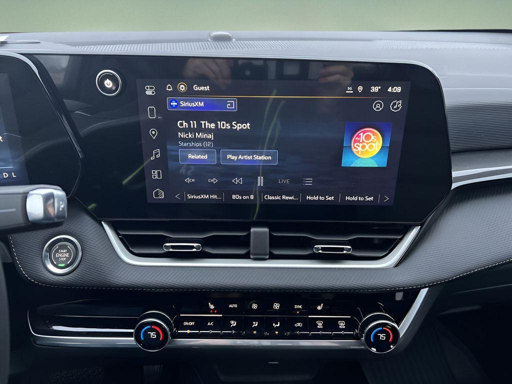 new 2026 Chevrolet Equinox car, priced at $35,065