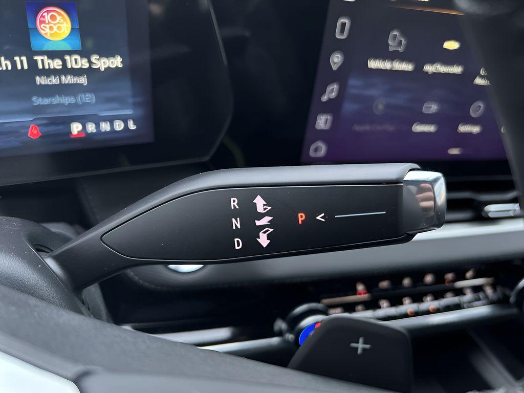 new 2026 Chevrolet Equinox car, priced at $35,065