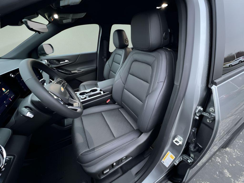 new 2026 Chevrolet Equinox car, priced at $35,065