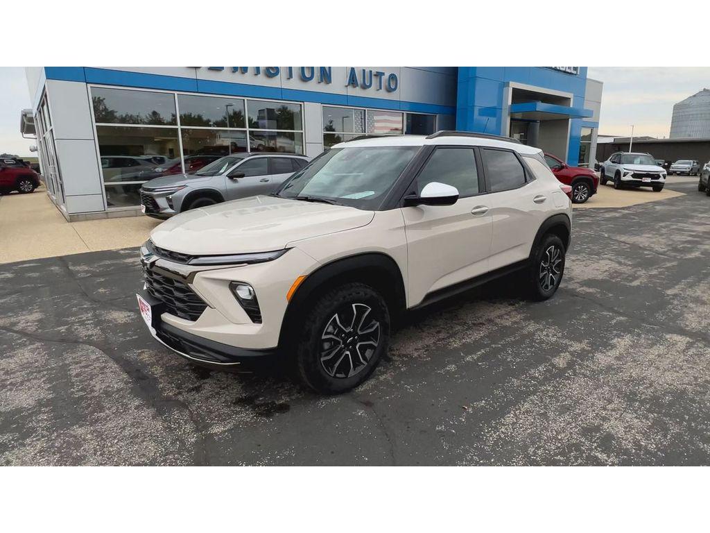 new 2026 Chevrolet TrailBlazer car, priced at $32,145