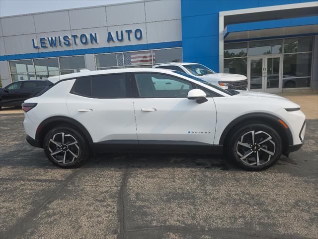 new 2025 Chevrolet Equinox EV car, priced at $34,290