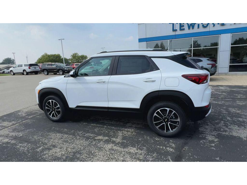new 2026 Chevrolet TrailBlazer car, priced at $29,775