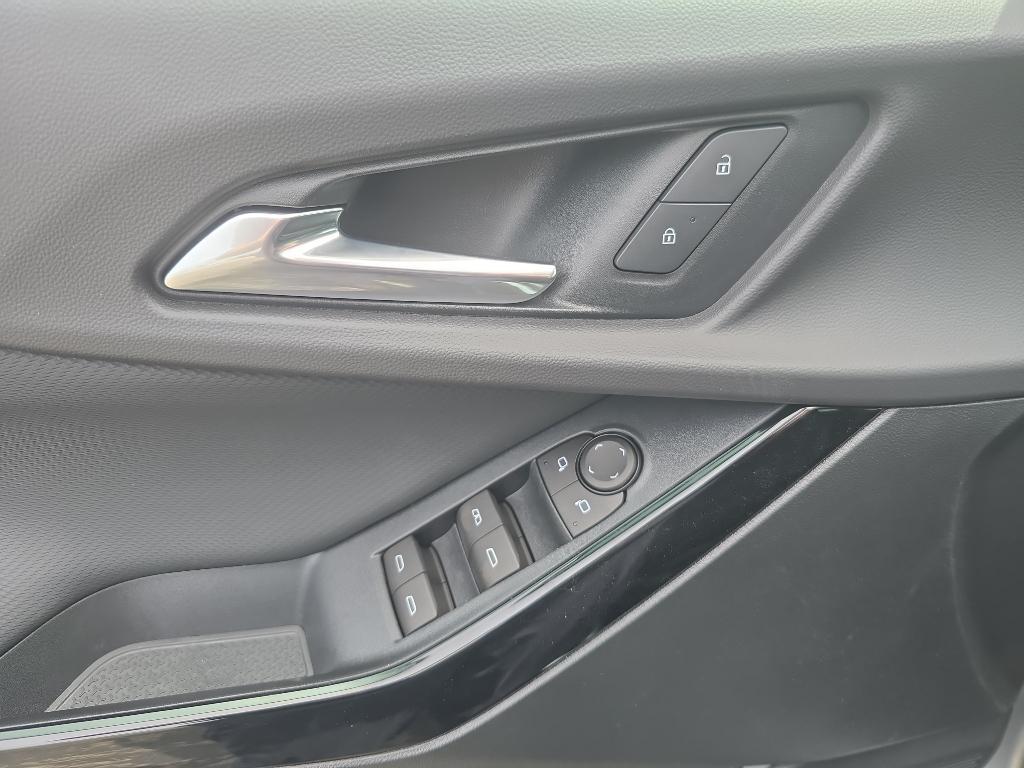 new 2026 Chevrolet Equinox car, priced at $35,380