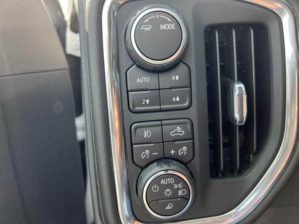 used 2022 Chevrolet Silverado 1500 car, priced at $30,995