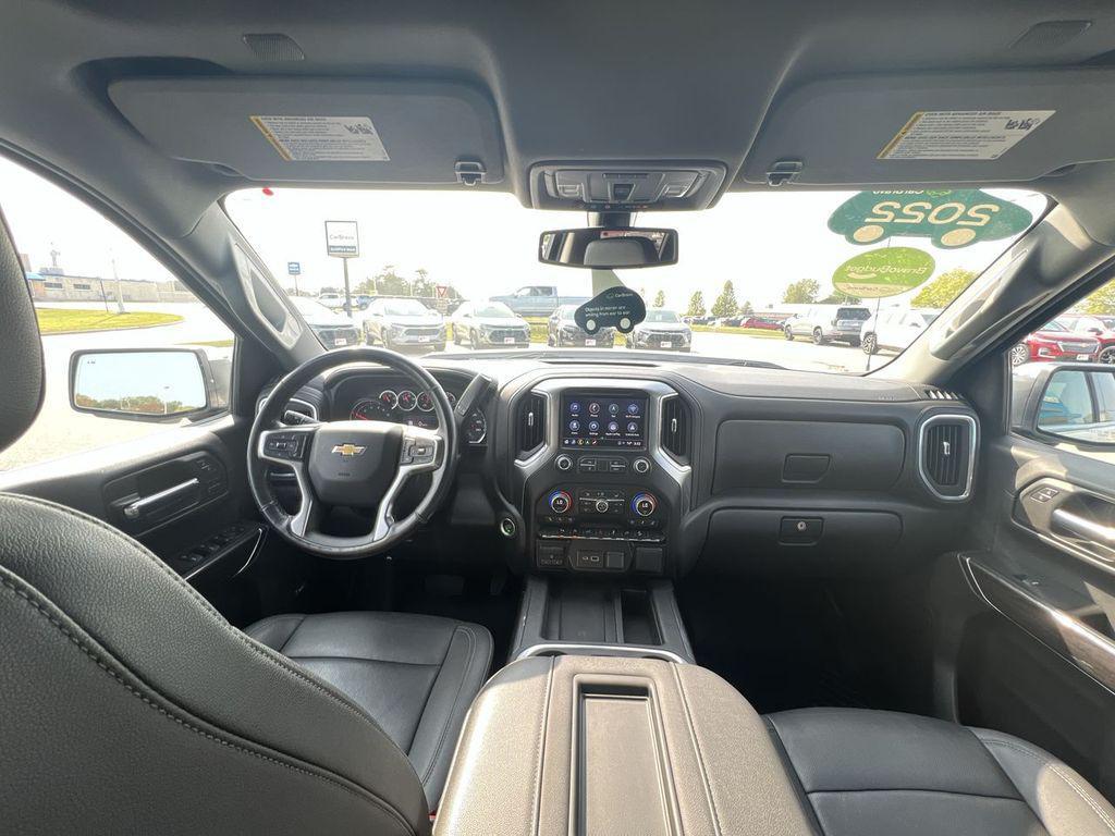 used 2022 Chevrolet Silverado 1500 car, priced at $30,995