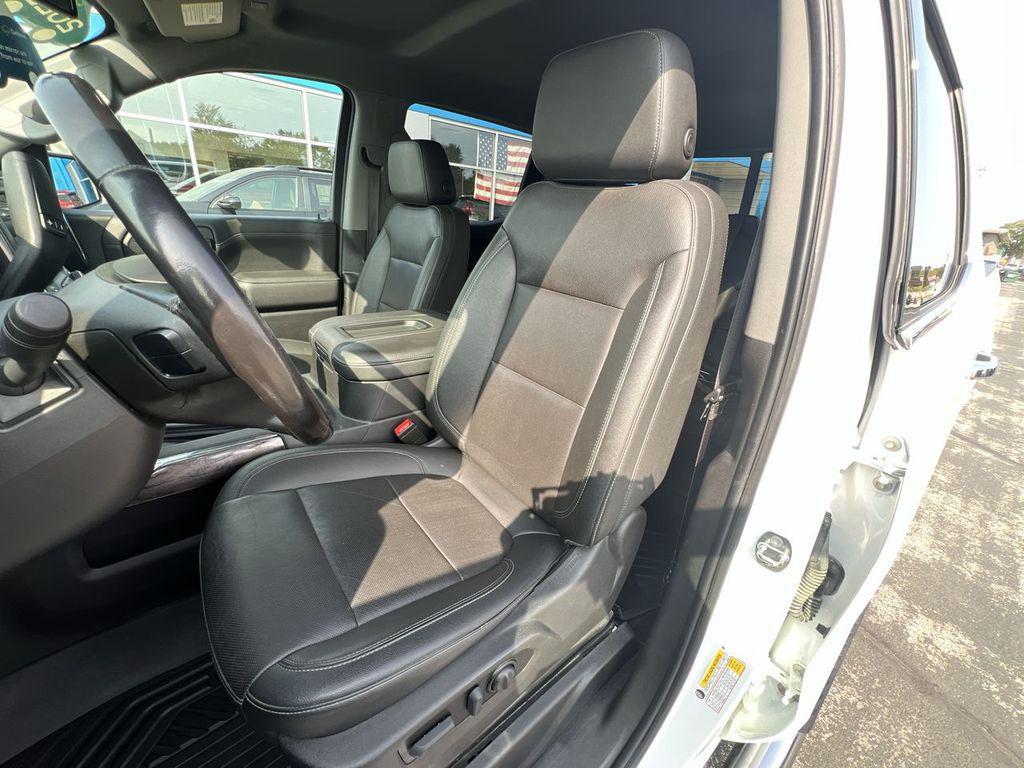 used 2022 Chevrolet Silverado 1500 car, priced at $30,995