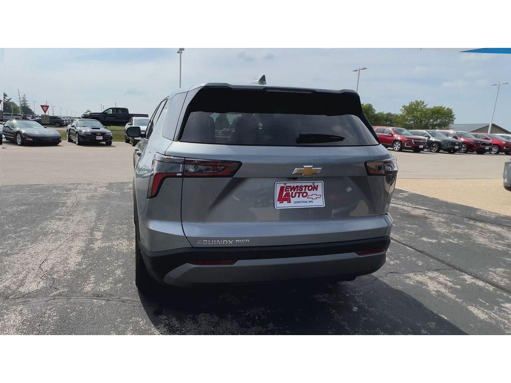 new 2026 Chevrolet Equinox car, priced at $31,495