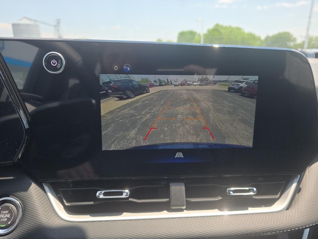 new 2026 Chevrolet Equinox car, priced at $33,545