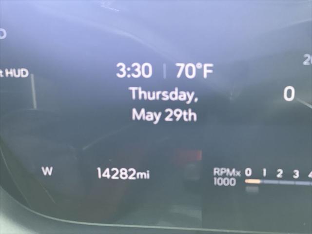 used 2025 Buick Enclave car, priced at $58,995