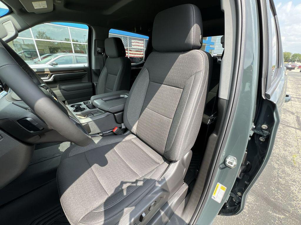 new 2026 Chevrolet Silverado 1500 car, priced at $55,915